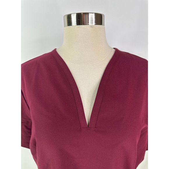 Jaanuu V-Neck Scrub Top - Picture 3 of 11